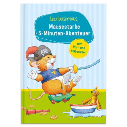 Illustrierte Maus im Piratenkostüm auf einem Buchcover, die auf einem Skateboard balanciert und Kekse um sich herum hat.